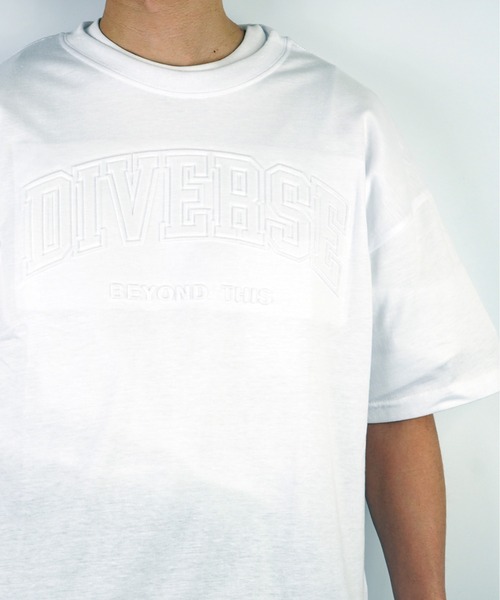 Burner(バーナー)の「【GROOVY STORE】エンボス ロゴ ビッグシルエット Tシャツ UVカット 吸水速乾 COOL&DRY(Tシャツ/カットソー・メンズ・ブラック/ブルー/ホワイト/ベージュ・LL/M/L)」の1枚目の写真
