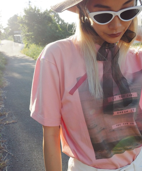 Ocean Pacific（オーシャンパシフィック）の「【OceanPacific×Sandy mag】ユニセックス 50thコラボTシャツ（Tシャツ/カットソー・レディース・ホワイト/チャコールグレー/ピンク・MEDIUM/LARGE/X-LARGE）」の6枚目の写真