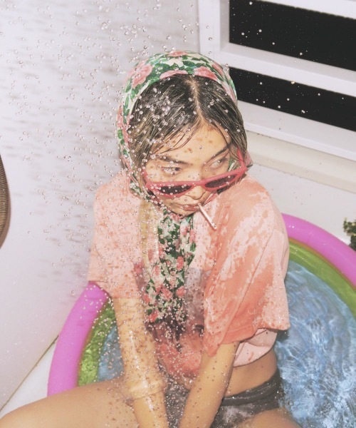 Ocean Pacific（オーシャンパシフィック）の「【OceanPacific×Sandy mag】ユニセックス 50thコラボTシャツ（Tシャツ/カットソー・レディース・ホワイト/チャコールグレー/ピンク・MEDIUM/LARGE/X-LARGE）」の12枚目の写真