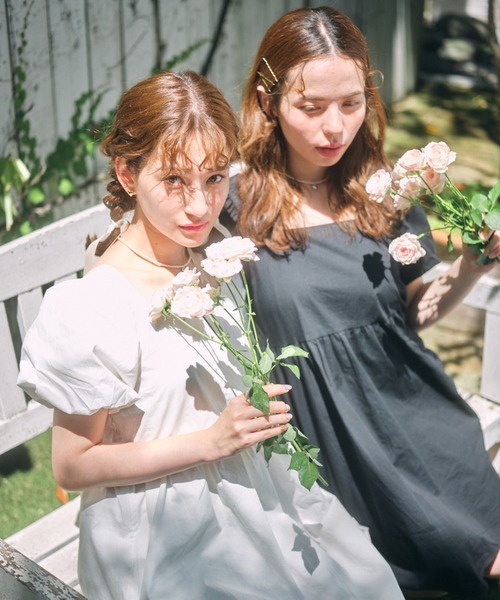 Loueme（ルエム）の「ハイウエストふんわりボリュームワンピ（ワンピース・レディース・ホワイト/ブラック・FREE）」の3枚目の写真