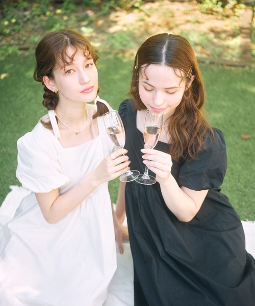 Loueme（ルエム）の「ハイウエストふんわりボリュームワンピ（ワンピース・レディース・ホワイト/ブラック・FREE）」の7枚目の写真