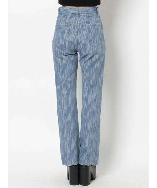 EMODA（エモダ）の「ウォッシュセミフレアジーンズ（デニムパンツ・レディース・ライトブルー/ブラック・SMALL/MEDIUM/X-SMALL）」の18枚目の写真