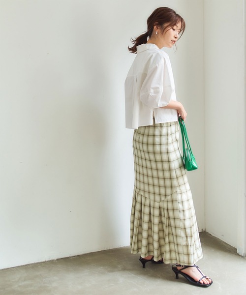 titivate（ティティベイト）の「ﾊﾟﾌｽﾘｰﾌﾞｼｮｰﾄｼｬﾂﾌﾞﾗｳｽ（シャツ/ブラウス・レディース・オフホワイト/イエロー/ネイビー・S/M）」の6枚目の写真