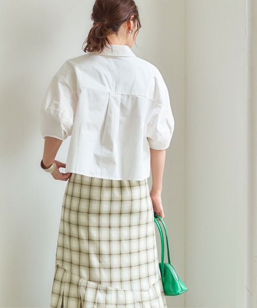 titivate（ティティベイト）の「ﾊﾟﾌｽﾘｰﾌﾞｼｮｰﾄｼｬﾂﾌﾞﾗｳｽ（シャツ/ブラウス・レディース・オフホワイト/イエロー/ネイビー・S/M）」の11枚目の写真