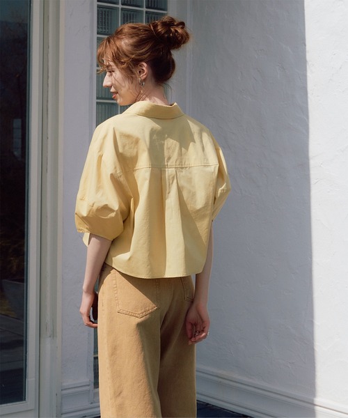 titivate（ティティベイト）の「ﾊﾟﾌｽﾘｰﾌﾞｼｮｰﾄｼｬﾂﾌﾞﾗｳｽ（シャツ/ブラウス・レディース・オフホワイト/イエロー/ネイビー・S/M）」の7枚目の写真