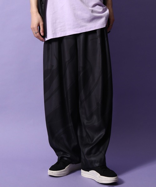 re_k by JUNRED（レクバイジュンレッド）の「re_k by JUNRED / ２タックワイドマーブルイージーパンツ（その他パンツ・メンズ・オレンジ/ブラック・S/L/M）」の4枚目の写真