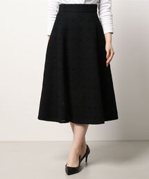 新品✨ストロベリー フィールズ ＊ ロングスカート スーツ(2) トラッドな雰囲気が漂うトレンチスカート。 少し長めの丈感で