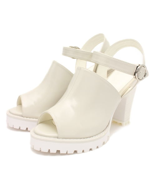 MOUSSY（マウジー）の「MULE STRAP SANDAL（サンダル・レディース・ブラウン/ブラック/ホワイト・LARGE/SMALL/MEDIUM）」の2枚目の写真