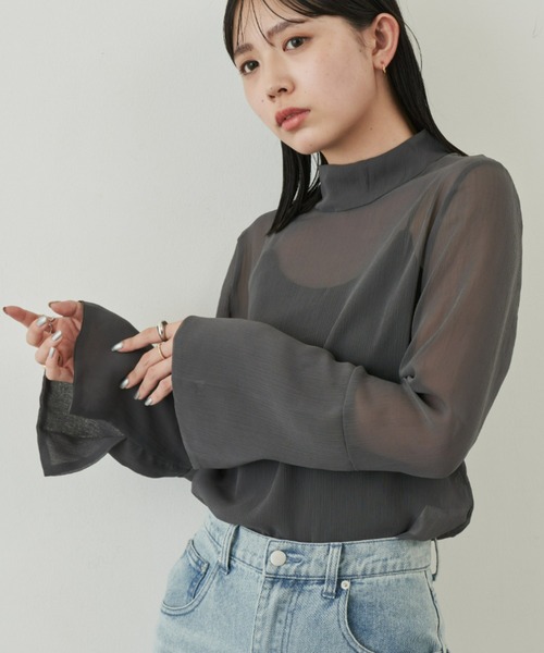 Aunt Marie's（アントマリーズ）の「シアーハイネックトップス / ブラウス（シャツ/ブラウス・レディース・チャコールグレー/ブルー/アイボリー・FREE）」の5枚目の写真