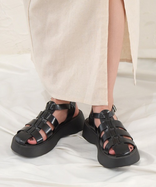 NOFALL（ノーフォール）の「厚底グルカサンダル（サンダル・レディース・ベージュ/ブラック・L/LL/M/3L/S/SS）」の2枚目の写真