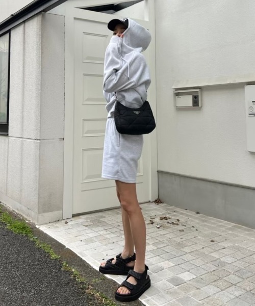 AMAIL(アマイル)の「Skipper bulky halfpants(その他パンツ・レディース・グレー/ラベンダー・FREE)」の4枚目の写真