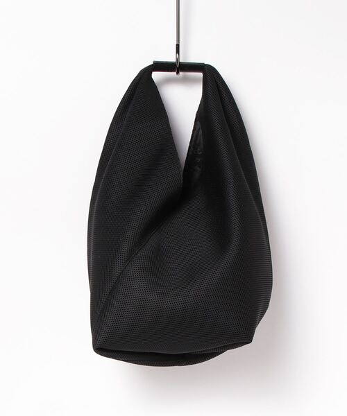 MM6 Maison Margiela(エムエムシックス メゾン マルジェラ)の「MM6 HANDBAG(トートバッグ・レディース・ブラック・FREE)」の3枚目の写真