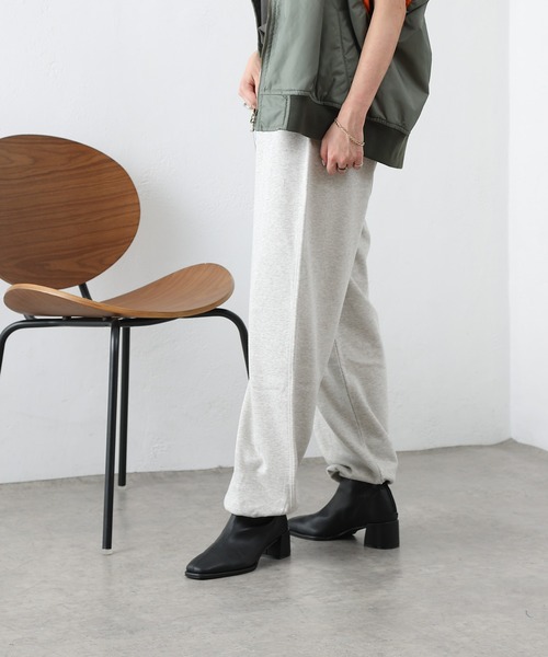COLONY 2139（コロニートゥーワンスリーナイン）の「セットアップ対応 / 裏毛ロングパンツ（スウェットパンツ・レディース・ブラック/グレー・FREE）」の4枚目の写真