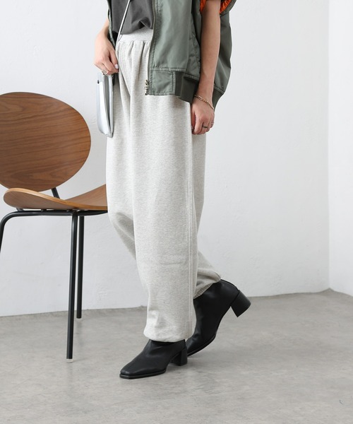 COLONY 2139（コロニートゥーワンスリーナイン）の「セットアップ対応 / 裏毛ロングパンツ（スウェットパンツ・レディース・ブラック/グレー・FREE）」の6枚目の写真