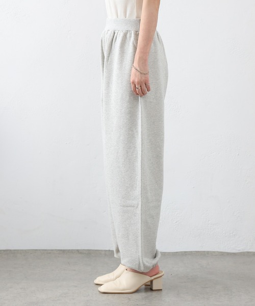 COLONY 2139（コロニートゥーワンスリーナイン）の「セットアップ対応 / 裏毛ロングパンツ（スウェットパンツ・レディース・ブラック/グレー・FREE）」の21枚目の写真