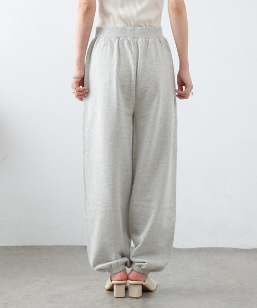 COLONY 2139（コロニートゥーワンスリーナイン）の「セットアップ対応 / 裏毛ロングパンツ（スウェットパンツ・レディース・ブラック/グレー・FREE）」の22枚目の写真