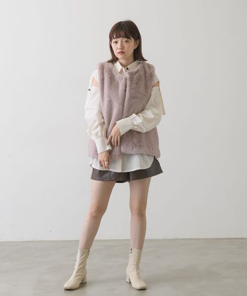 RETRO GIRL（レトロガール）の「フェイクファーベスト（ベスト・レディース・パープル/ブラウン/オフホワイト/ピンク・FREE）」の14枚目の写真