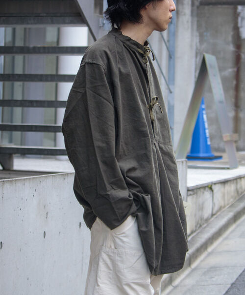 ARMY TWILL（アーミーツイル）の「【ARMY TWILL/アーミーツイル】ミリタリー スモックシャツ（シャツ/ブラウス・メンズ・ダークブラウン/オリーブ・M/L）」の9枚目の写真