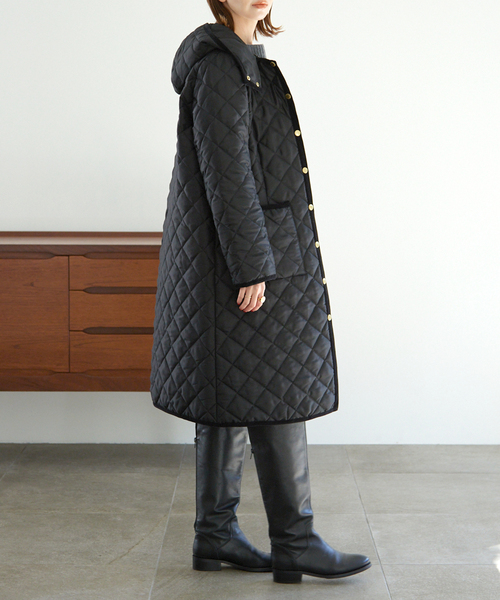 SLOBE IENA（スローブイエナ）の「【TRADITIONAL WEATHERWEAR 】SLOBE別注 ARKLEY W/フードロングコート（その他アウター・レディース・ブラック系その他/ネイビー/ブラック・36/34）」の7枚目の写真