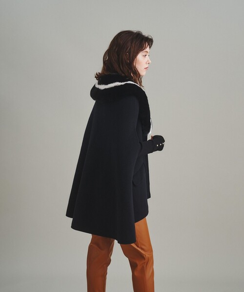 GRACE CONTINENTAL(グレースコンチネンタル)の「フレアリバーポンチョ(ポンチョ・レディース・ブラック/グレー・FREE)」の7枚目の写真