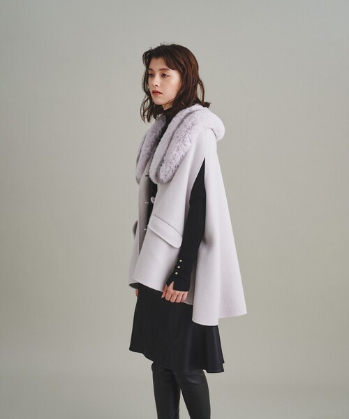 GRACE CONTINENTAL(グレースコンチネンタル)の「フレアリバーポンチョ(ポンチョ・レディース・ブラック/グレー・FREE)」の10枚目の写真