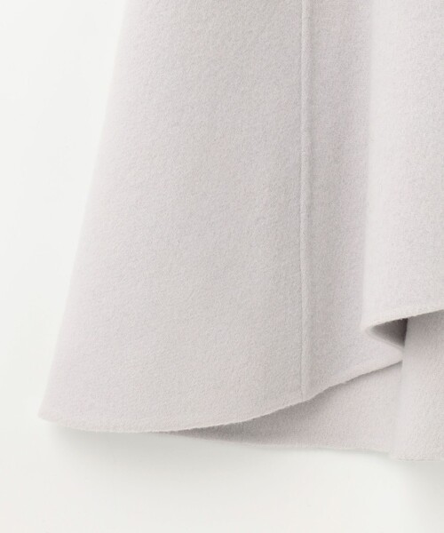 GRACE CONTINENTAL(グレースコンチネンタル)の「フレアリバーポンチョ(ポンチョ・レディース・ブラック/グレー・FREE)」の19枚目の写真