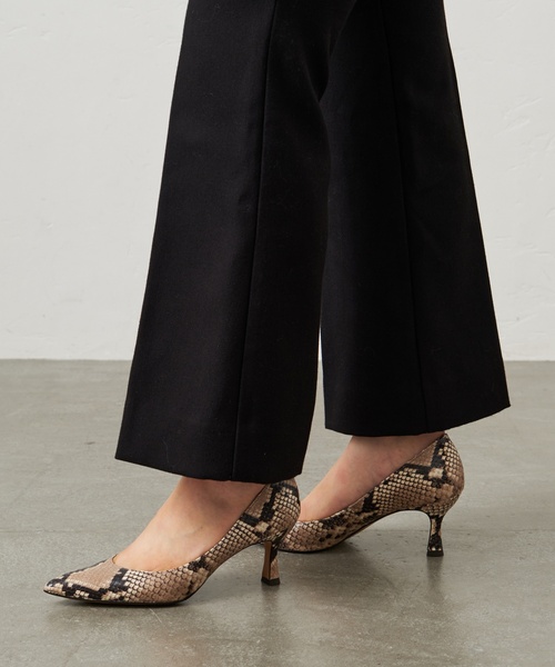 GRISE(グリーズ)の「GRISE 6.5cmレザーポインテッドプレーン(パンプス・レディース・ベージュ系その他・22cm/22.5cm/23cm/24cm/23.5cm/24.5cm/25cm)」の17枚目の写真