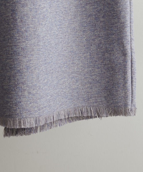 natural couture(ナチュラルクチュール)の「WEBメランジ限定カラーあり/起毛ツイードナロースカート(スカート・レディース・ライトグレー/ネイビー/サックスブルー・FREE)」の5枚目の写真