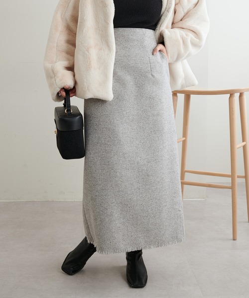 natural couture(ナチュラルクチュール)の「WEBメランジ限定カラーあり/起毛ツイードナロースカート(スカート・レディース・ライトグレー/ネイビー/サックスブルー・FREE)」の16枚目の写真