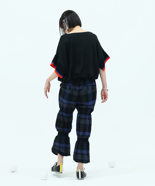 bedsidedrama（ベットサイドドラマ）の「Rib sleeve short blouse（シャツ/ブラウス・レディース・ブラック/ネイビー・2/1）」の5枚目の写真
