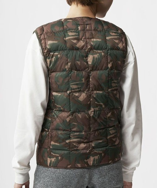 Gramicci(グラミチ)の「GRAMICCI×TAION/グラミチ×タイオン INNER DOWN VEST ダウンベスト(ダウンジャケット/コート・メンズ・ブラック/パープル/ベージュ/カモフラージュ/オリーブ・XL/L/M/XXL)」の15枚目の写真
