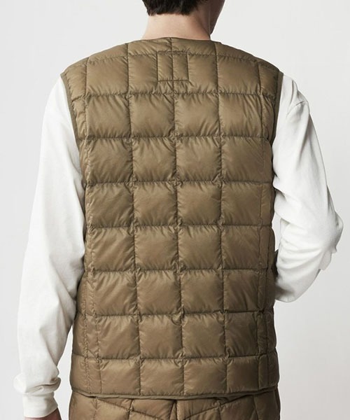 Gramicci(グラミチ)の「GRAMICCI×TAION/グラミチ×タイオン INNER DOWN VEST ダウンベスト(ダウンジャケット/コート・メンズ・ブラック/パープル/ベージュ/カモフラージュ/オリーブ・XL/L/M/XXL)」の12枚目の写真