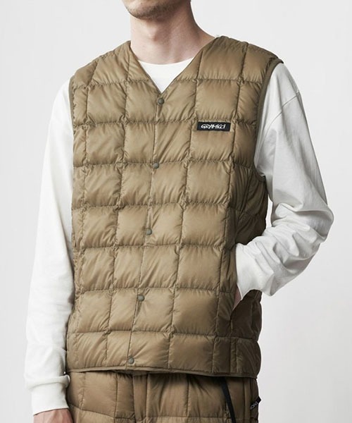 Gramicci(グラミチ)の「GRAMICCI×TAION/グラミチ×タイオン INNER DOWN VEST ダウンベスト(ダウンジャケット/コート・メンズ・ブラック/パープル/ベージュ/カモフラージュ/オリーブ・XL/L/M/XXL)」の11枚目の写真