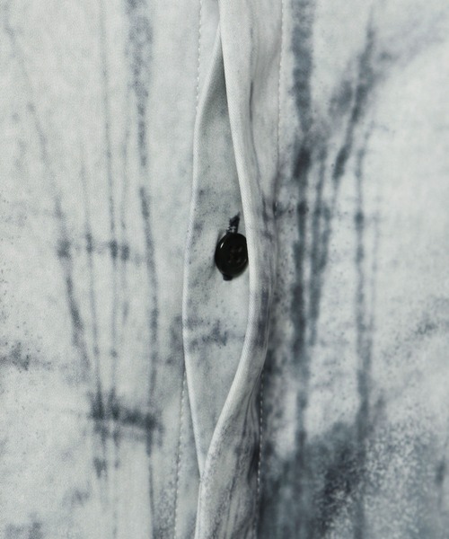 HARE（ハレ）の「ランドスケープフォトシャツ(HARE)（シャツ/ブラウス・メンズ・ブラック/グレー・FREE）」の4枚目の写真