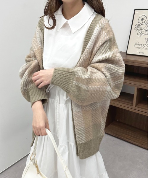 apres jour（アプレジュール）の「チェックカーディガン【ZOZOTOWN限定アイテム】（カーディガン/ボレロ・レディース・イエロー系その他/グリーン系その他/ピンク系その他・フリー/X-LARGE）」の3枚目の写真