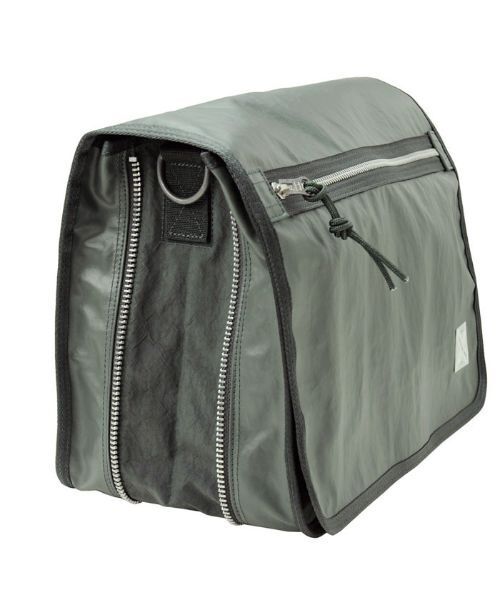 LUGGAGE LABEL(ラゲッジレーベル)の「ライナー ネオ ショルダーバッグ(ショルダーバッグ・メンズ・パープル・FREE)」の20枚目の写真