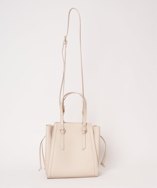 ikka（イッカ）の「らく軽ノット結び2WAYトートバッグ（ショルダーバッグ・レディース・オフホワイト/イエロー/ブラック/ベージュ/グリーン・FREE）」の2枚目の写真