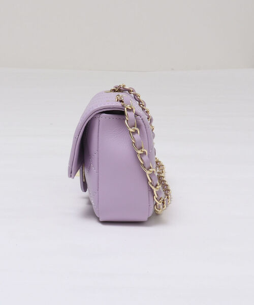 NOLLEY’S（ノーリーズ）の「【五明祐子さんコラボアイテム】キルティングポシェット（ショルダーバッグ・レディース・アイボリー/ラベンダー・FREE）」の4枚目の写真