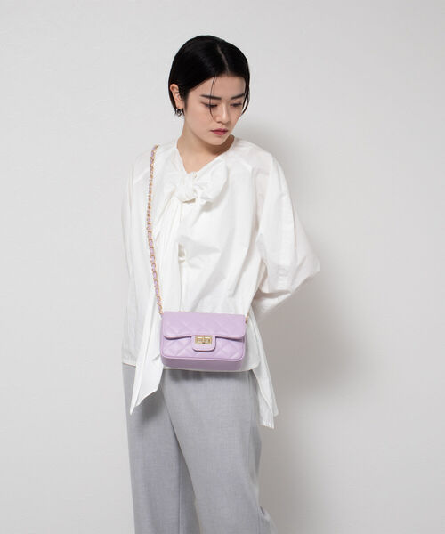 NOLLEY’S（ノーリーズ）の「【五明祐子さんコラボアイテム】キルティングポシェット（ショルダーバッグ・レディース・アイボリー/ラベンダー・FREE）」の17枚目の写真