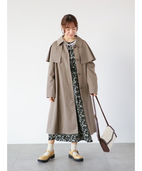 ehka sopo（エヘカソポ）の「ケープ付ステンカラーコート（ステンカラーコート・レディース・ベージュ/カーキ/ライトベージュ・ﾌﾘ-）」の3枚目の写真