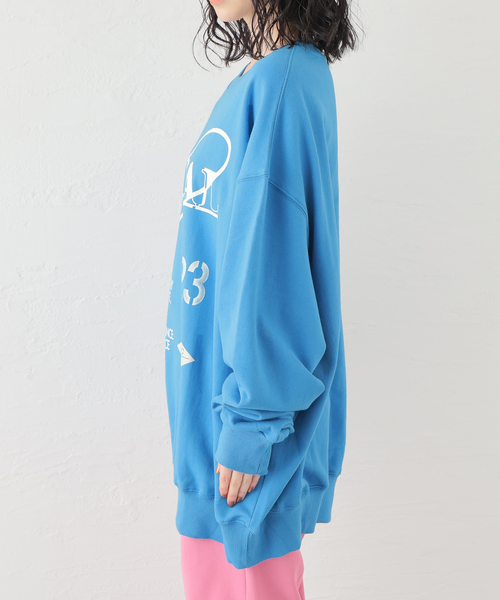 TheOpen Product（ザオープンプロダクト）の「【THE OPEN PRODUCT】ROYAL LETTER SWEATSHIRT：スウェット（スウェット・レディース・イエロー/ブルー系その他・MEDIUM）」の5枚目の写真