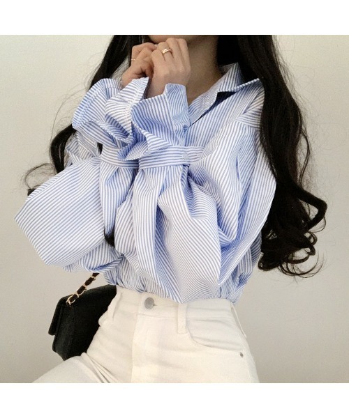 ストライプ柄ボリュームスリーブブラウス
