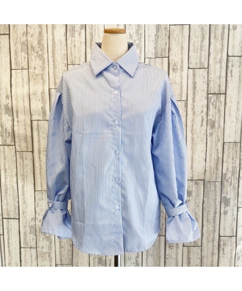 ストライプ柄ボリュームスリーブブラウス