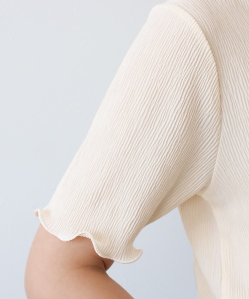 Social GIRL（ソーシャルガール）の「プチハイネックメローリブトップス（Tシャツ/カットソー・レディース・アイボリー/ブラック/グレイッシュベージュ/ブルー・M）」の5枚目の写真