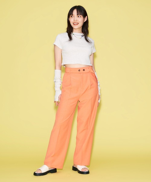 FOREVER 21(フォーエバー トゥエンティーワン)の「アームウォーマー付きカット(Tシャツ/カットソー・レディース・ライトインディゴブルー/グリーン/ホワイト・SMALL/MEDIUM)」の14枚目の写真