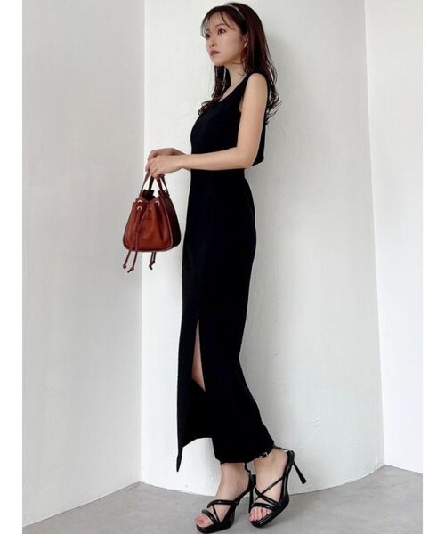 RESEXXY(リゼクシー)の「ランダムラインサンダル(サンダル・レディース・ブラック/アイボリー・SMALL/MEDIUM/LARGE)」の13枚目の写真