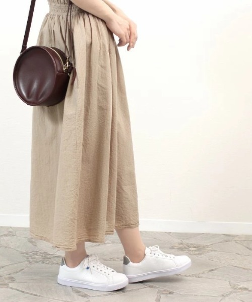 Parade（パレード）の「軽量コートタイプスニーカー　981703【Parade】（スニーカー・メンズ・ホワイト/ブラック/ホワイト×ネイビー/グレー/ダークブラウン/ネイビー・25.5cm/27.0cm/28.0cm/26.5cm/26.0cm/22.5cm/23.5cm/24.5cm/24.0cm/25.0cm/23.0cm）」の2枚目の写真