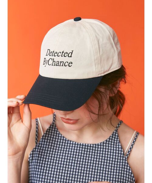 Ungrid（アングリッド）の「エンブロイダリーバイカラーキャップ（キャップ・レディース・ブラック/ベージュ/レッド・FREE）」の18枚目の写真