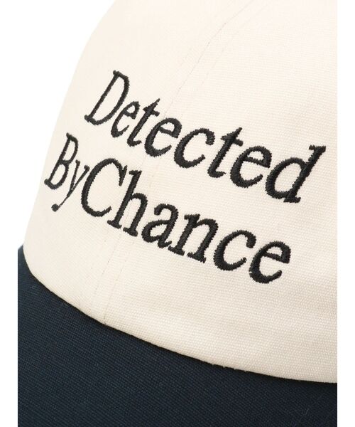 Ungrid（アングリッド）の「エンブロイダリーバイカラーキャップ（キャップ・レディース・ブラック/ベージュ/レッド・FREE）」の15枚目の写真