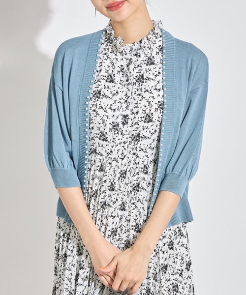 tocco closet(トッコ クローゼット)の「パールスタッズ付きボレロカーディガン(カーディガン/ボレロ・レディース・ブラック/オフホワイト/ブルー/ラベンダー/ピンク系その他・M)」の7枚目の写真